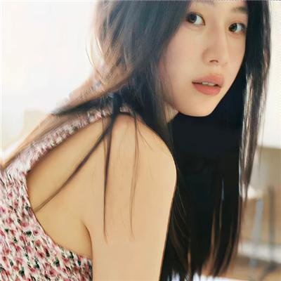 艾米莉亚·佩雷斯